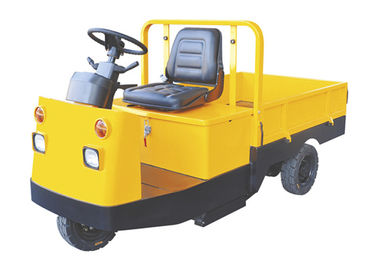 Solo operador que conduce la operación fácil de la remolque del tractor del color eléctrico del amarillo