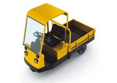 Solo operador que conduce la operación fácil de la remolque del tractor del color eléctrico del amarillo
